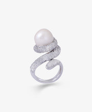 Pearl Swirl Ring