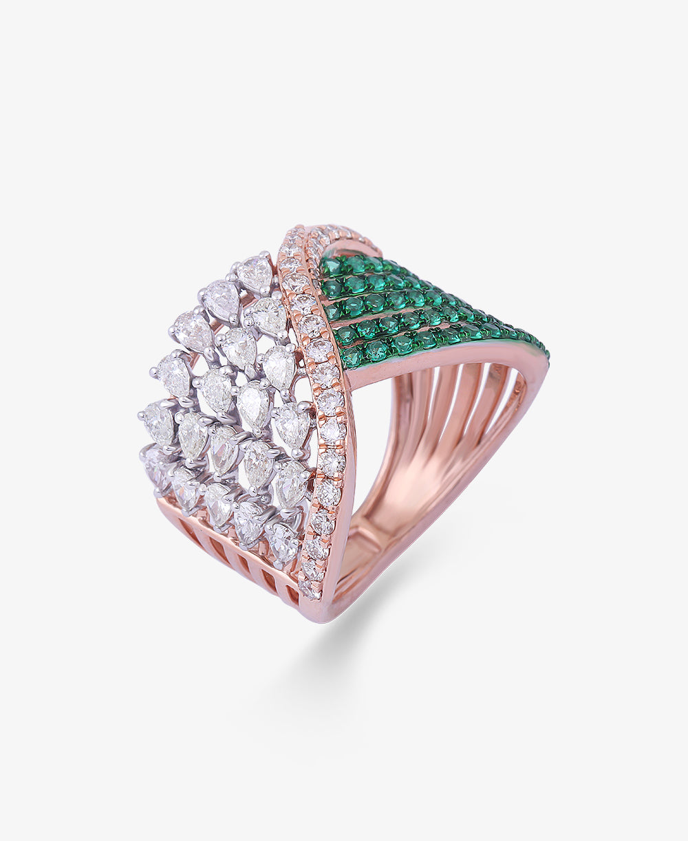 Divine Contrast Ring
