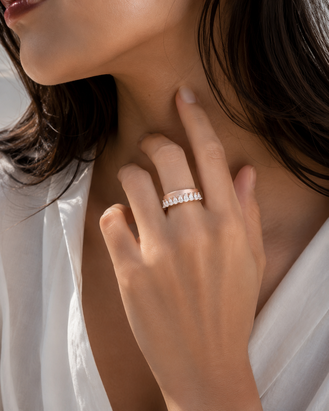 TEARDROP ARC RING