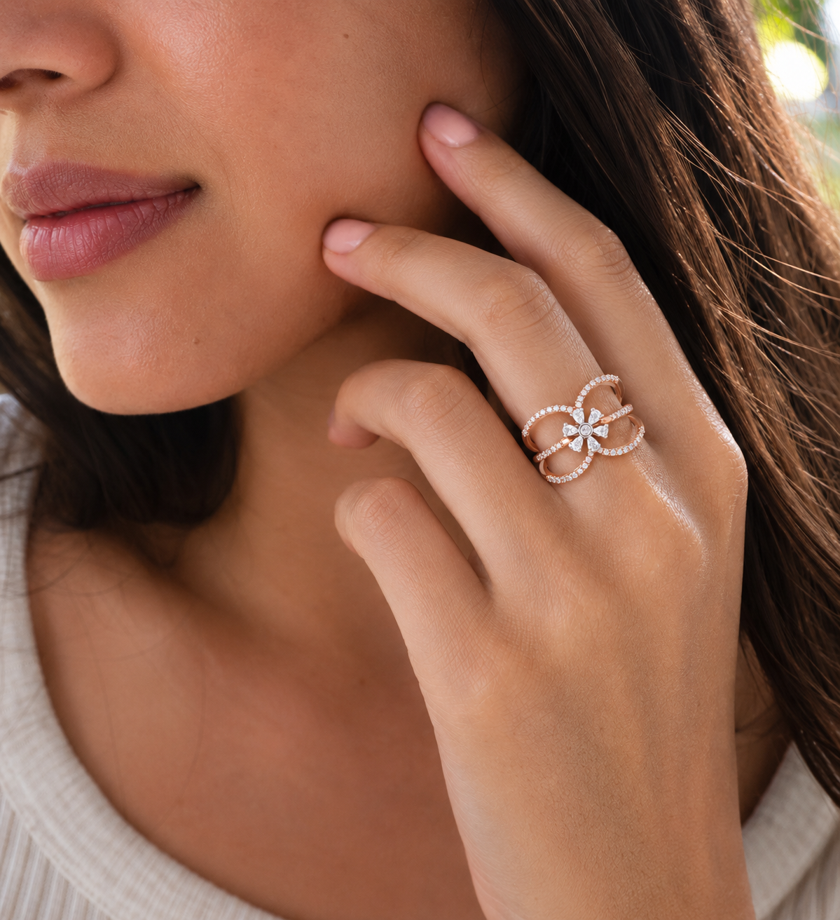BLOSSOM TWIST RING